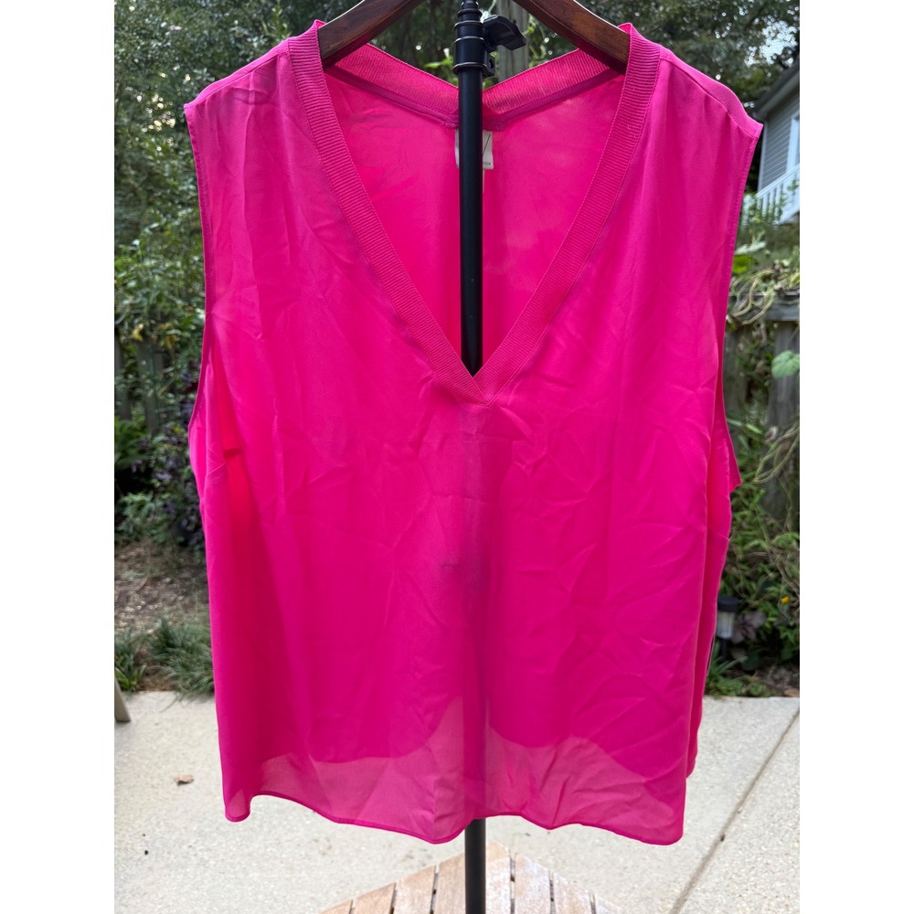 Worthington Woman 2X Hot Pink V Neck Blouse NWT Plus Size Sleeveless Workwear